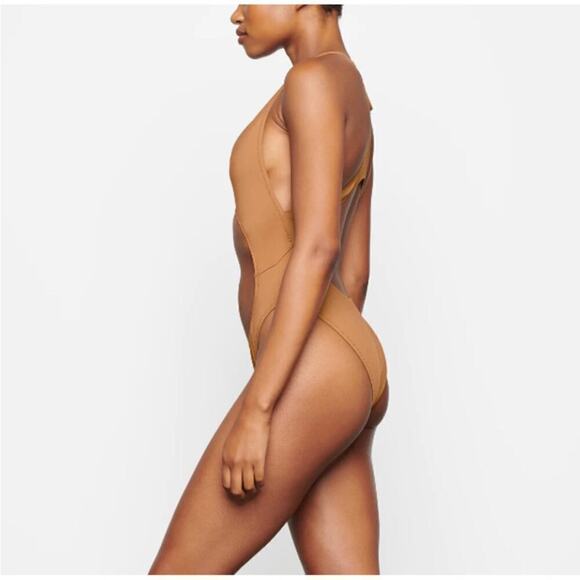 SKIMS Signature Swim Cut Out Monokin One Piece Swimsuit Women's XL - Picture 3 of 7